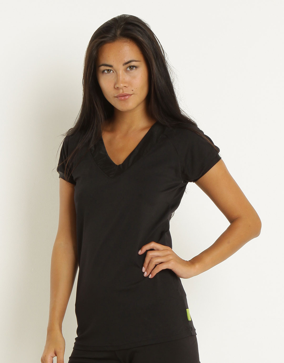 模特内衣写真套图　Ana Tanaka - Simply Beach Swim　Sportswear